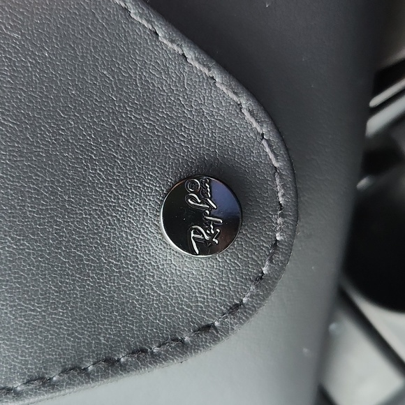 Ray Ban classic case - Picture 4 of 4